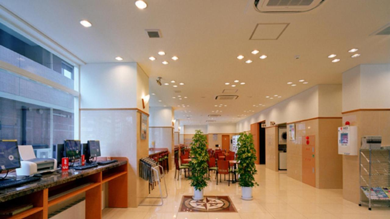 Toyoko Inn Takasaki Eki Nishi Guchi No 1 Esterno foto