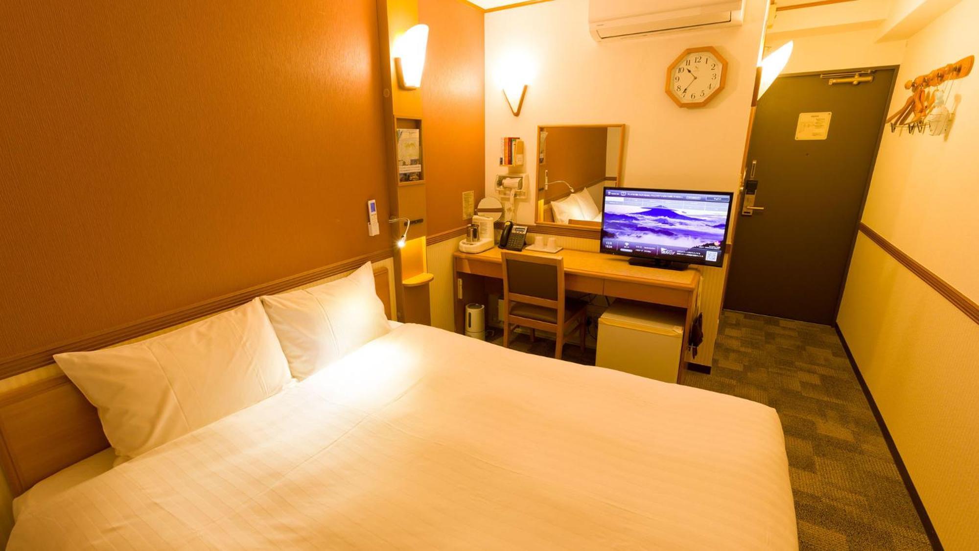Toyoko Inn Takasaki Eki Nishi Guchi No 1 Camera foto